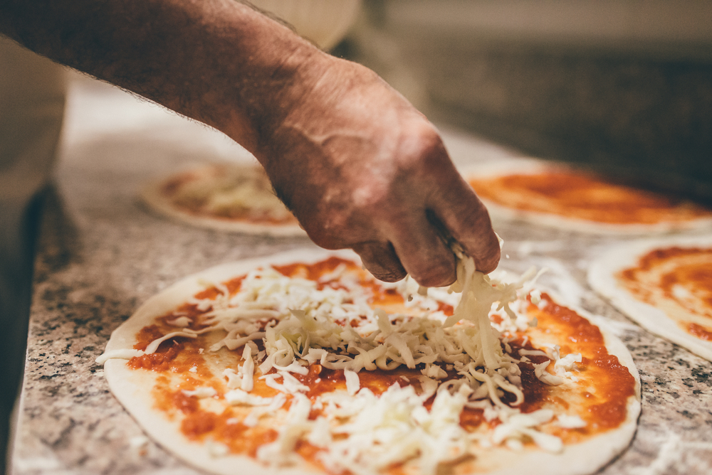 Backmischung Pizzateig mit italienischen Gewürzen - Bake Affair